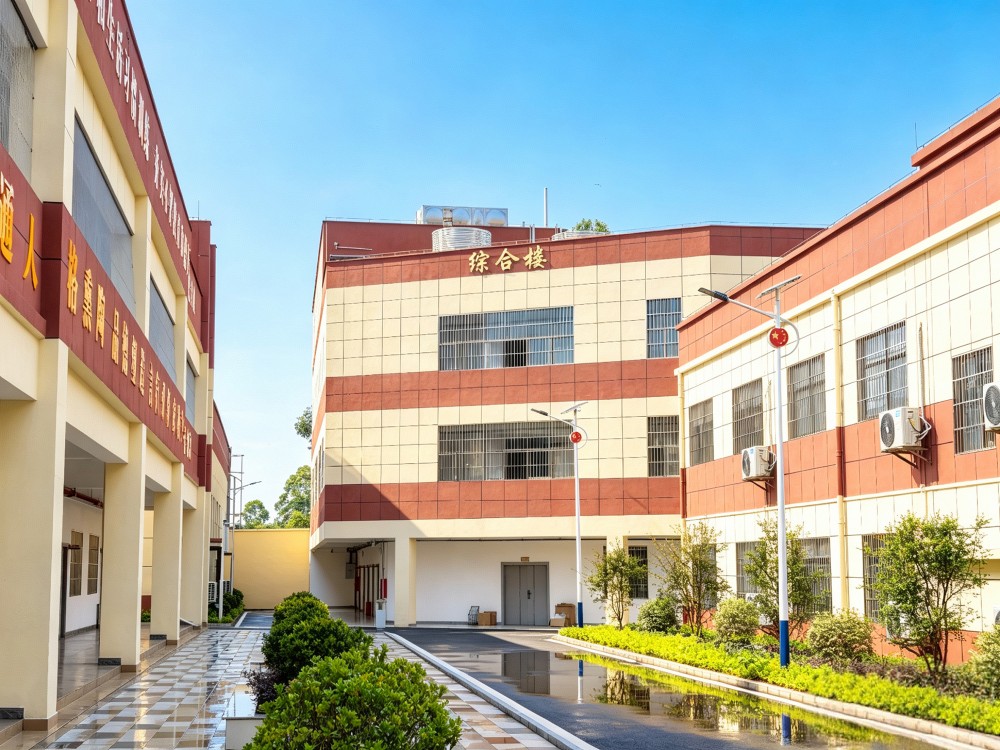 池州孩子厌学不读书管教学校怎么联系？寄宿素质机构测评